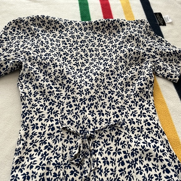 Reformation Locklin Dress in Bombay Size 0 - Picture 8 of 9